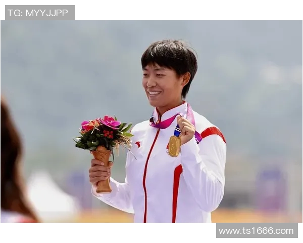 武汉篮球队的奋斗历程与荣耀时刻全景回顾 武汉篮球队的奋斗历程与荣耀时刻全景回顾